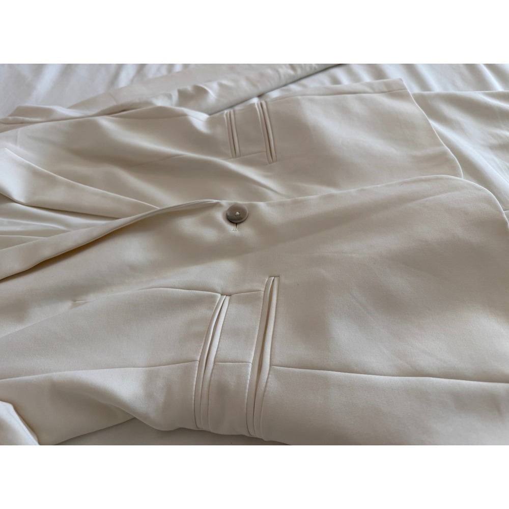 Express Columnist White 2 Piece Pant Suit Set Blazer Size 8 Pants Size 8R - Picture 5 of 16